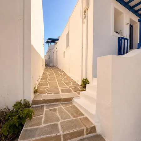 Apartment Cozy Paros Kostos