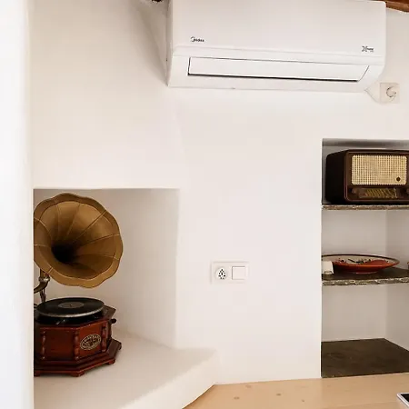 Cozy Paros Apartment Kostos